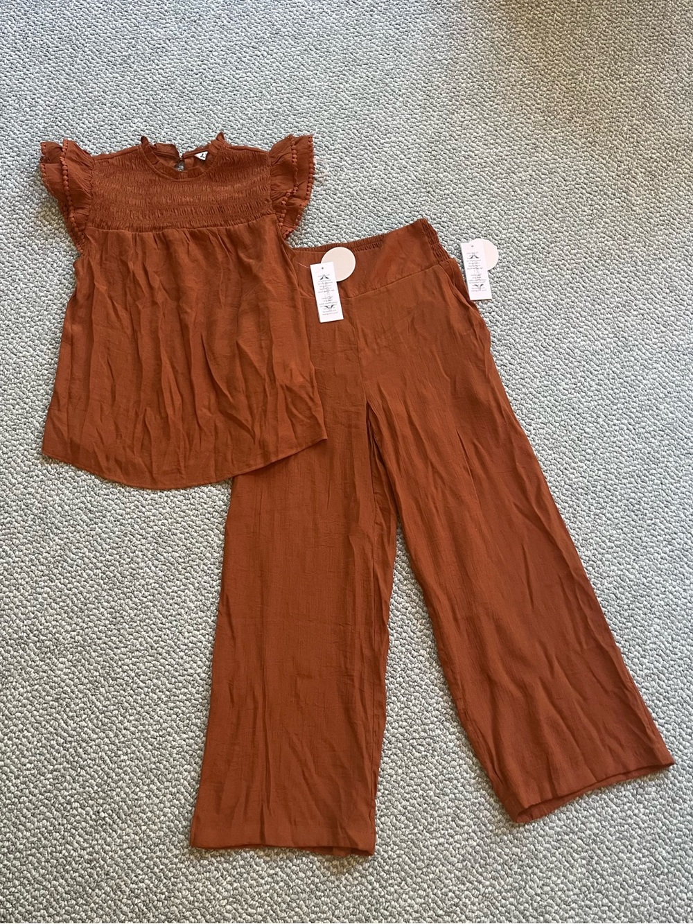 Nanette Lepore Matching Set Women’s Short Ruffle Sleeve Blouse Wide Leg Pants
